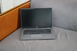 Laptop Dell Latitude 5510 16GB Intel Core I7 SSD 512GB