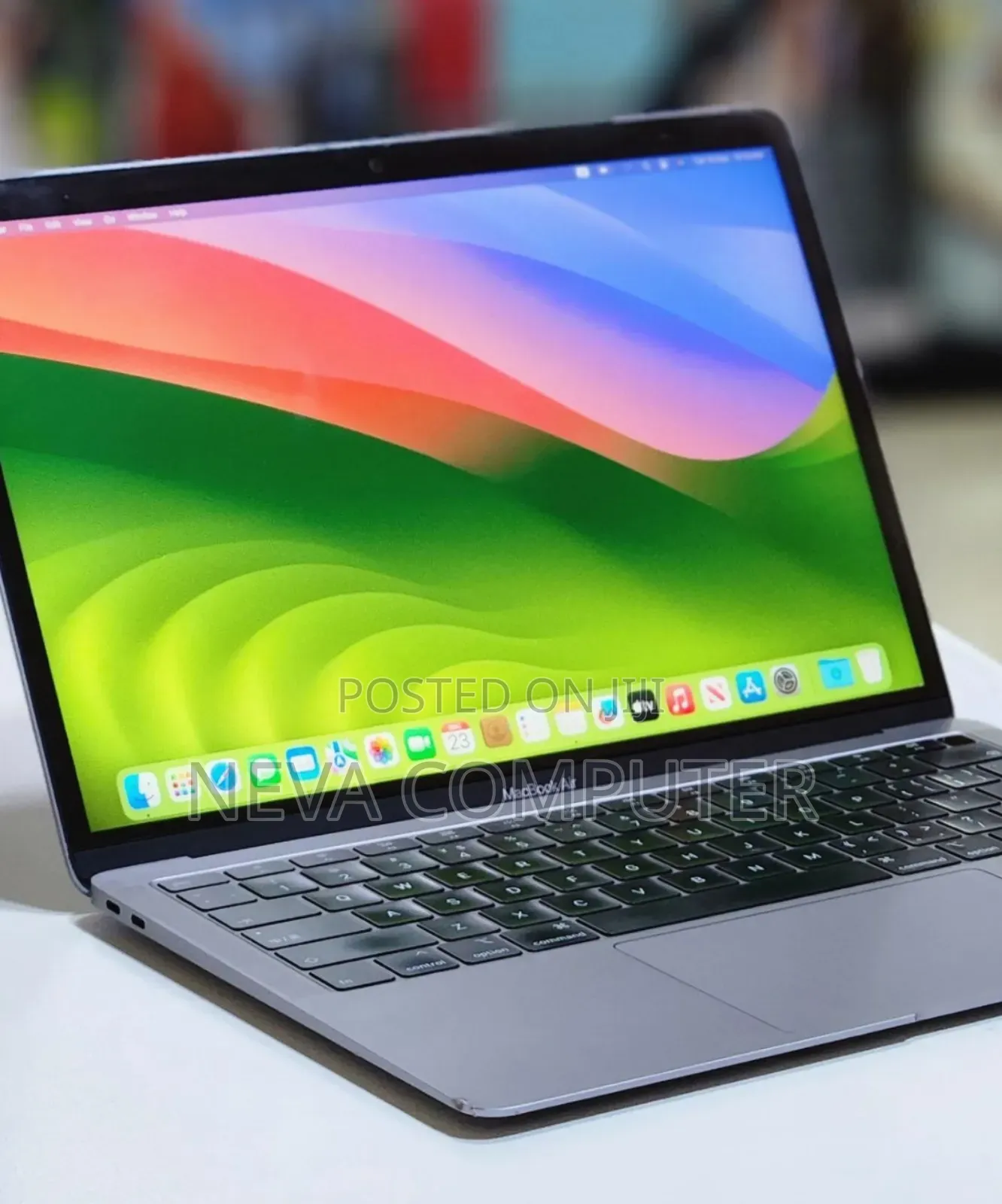 New Laptop Apple MacBook Air 2019 8GB Intel Core I5 SSD 256GB