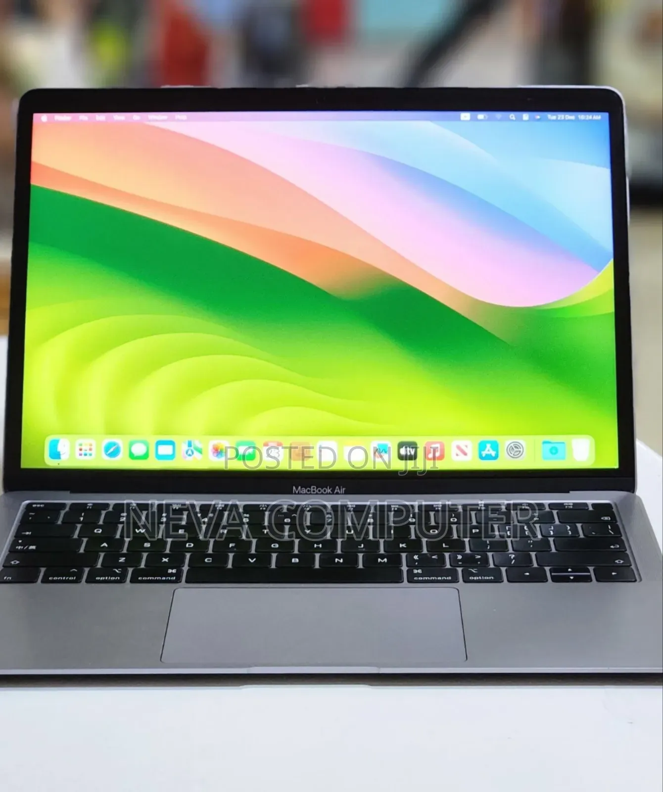 New Laptop Apple MacBook Air 2019 8GB Intel Core I5 SSD 256GB