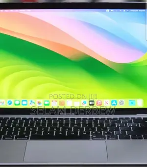 New Laptop Apple MacBook Pro 2019 8GB Intel Core I5 SSD 256GB