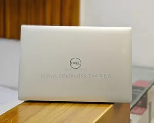 New Laptop Dell Precision 5540 16GB Intel Core I9 SSD 512GB