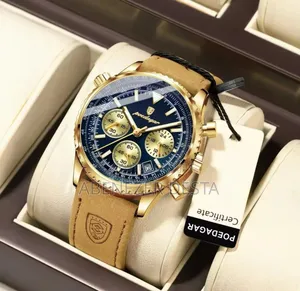 Poedagar Men's Quartz Chronograph Watch With a Black