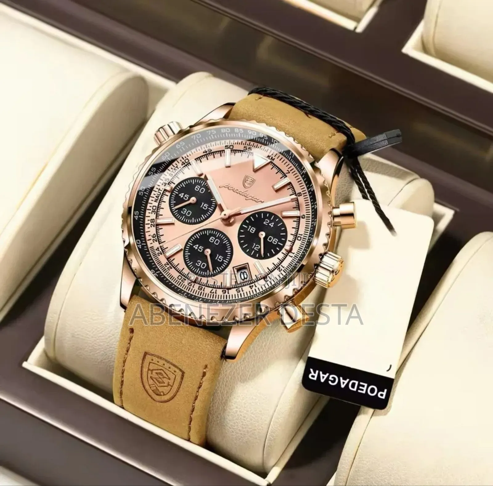 Poedagar Men's Quartz Chronograph Watch With a Black