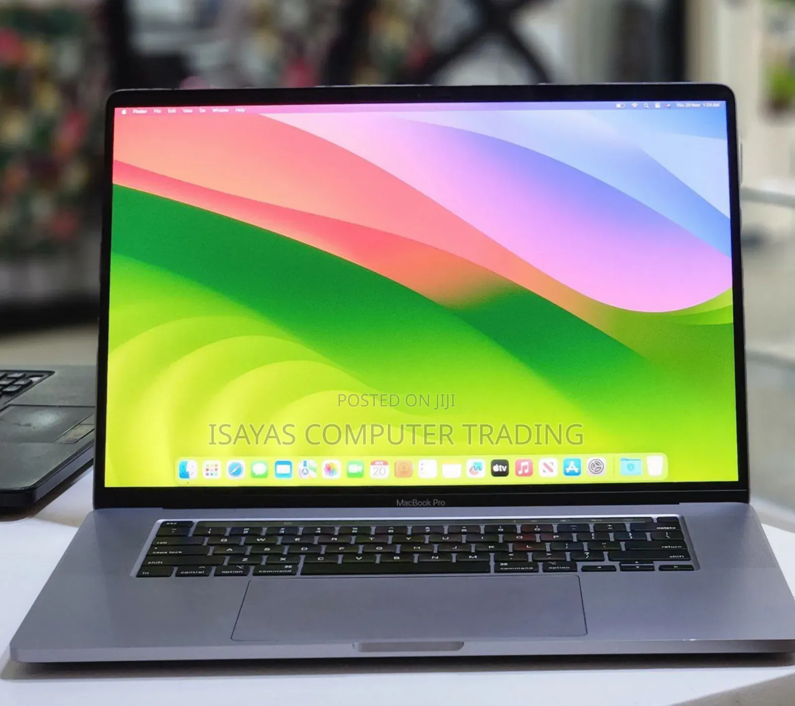 New Laptop Apple MacBook Pro 2019 32GB Intel Core I9 SSD 2T