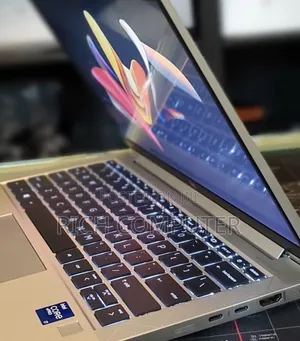 New Laptop HP EliteBook 830 G8 16GB Intel Core I7 SSD 512GB
