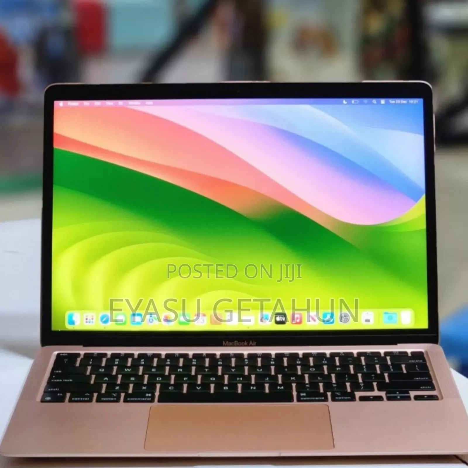 New Laptop Apple MacBook Air 2020 M1 8GB Apple M1 SSD 256GB