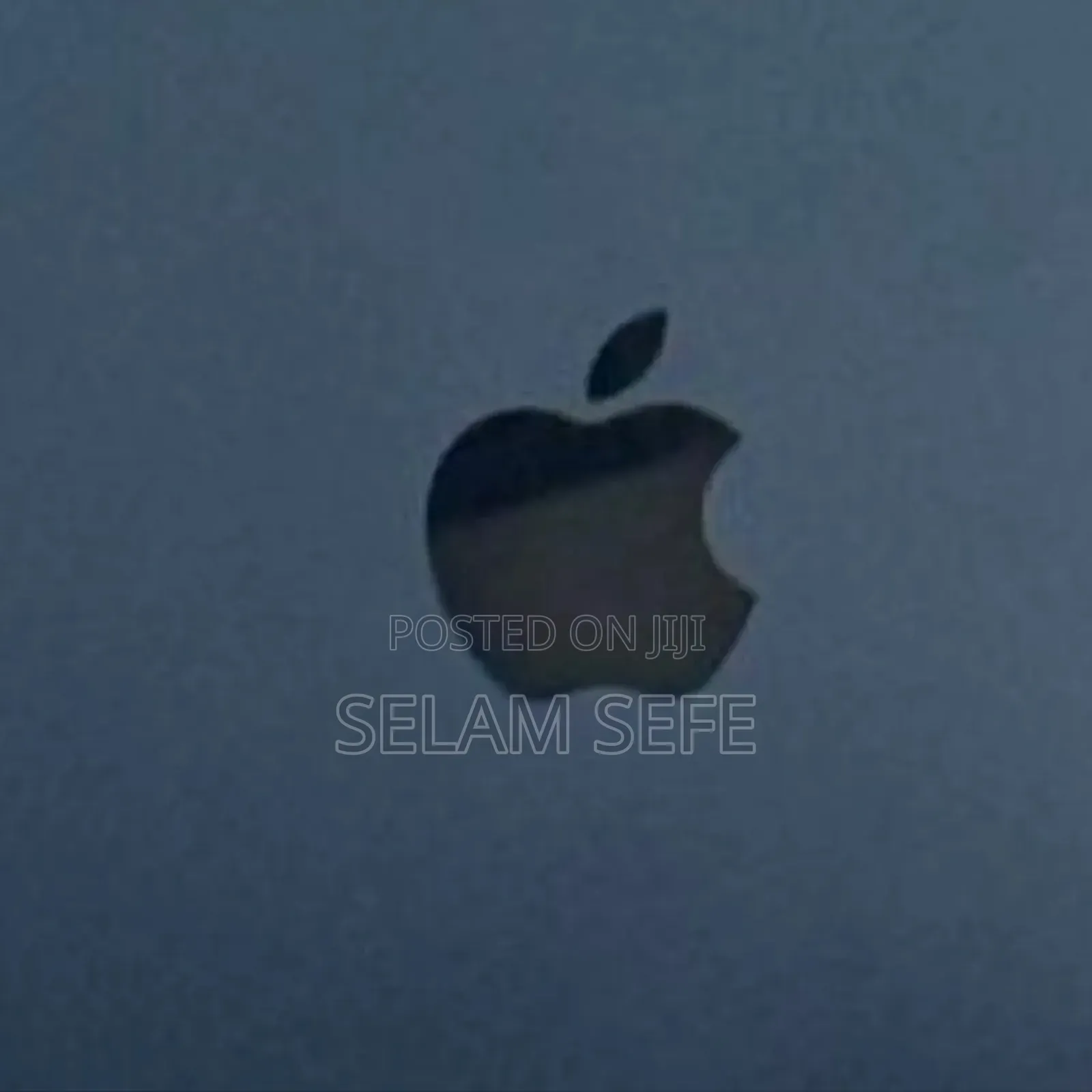 New Laptop Apple MacBook Air 2022 M2 8GB Apple M2 SSD 256GB