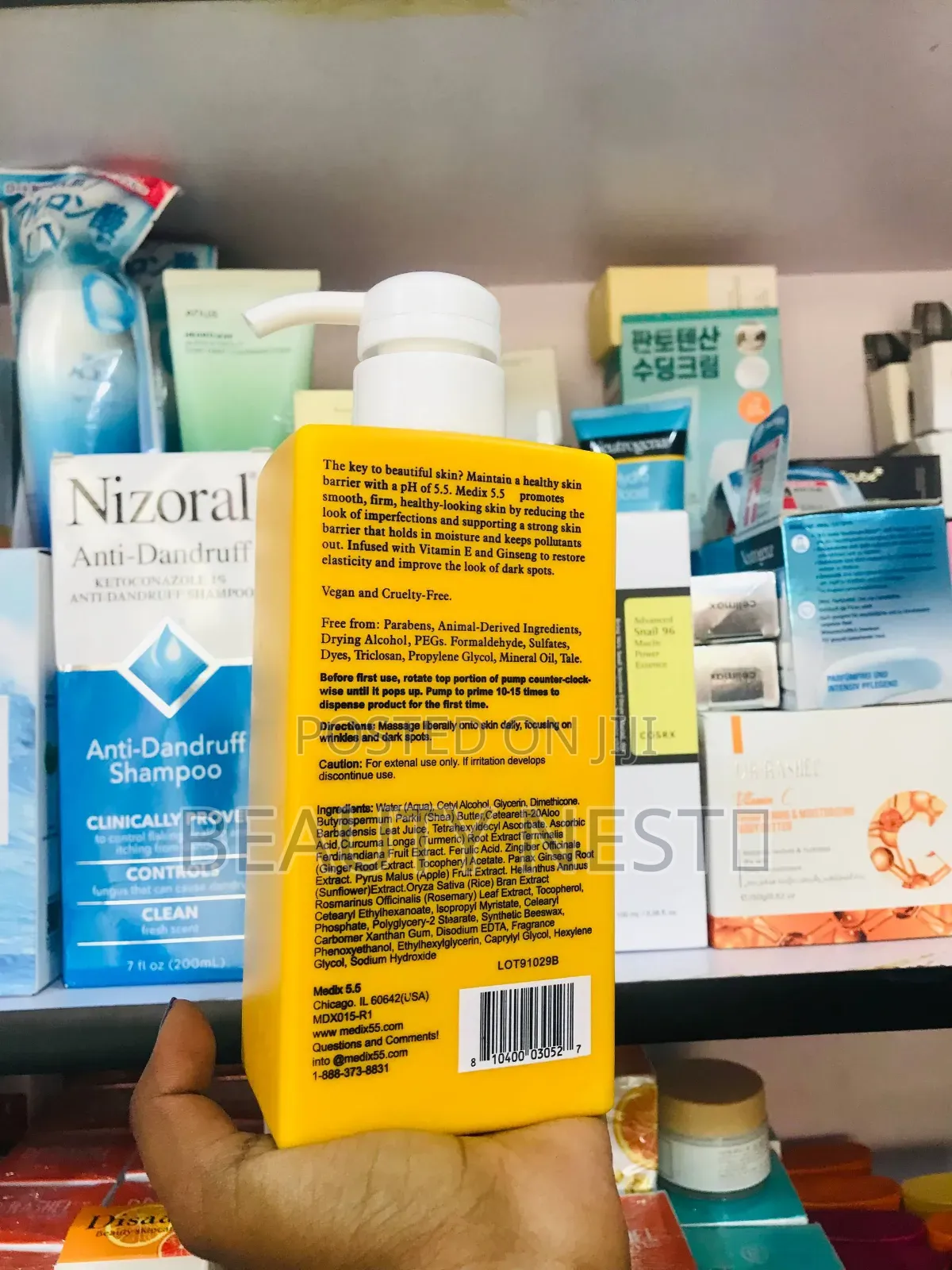 Medix 5.5 Vitamin C+ Turmeric Cream