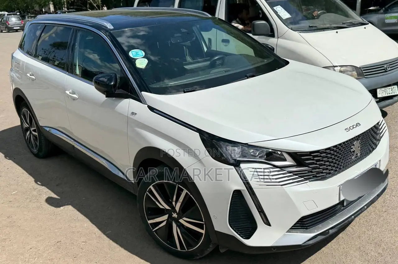 Peugeot 5008 1.2 PureTech 130 GT Line 2021 White