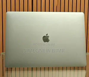 New Laptop Apple MacBook Pro 2019 16GB Intel Core I7 SSD 512GB