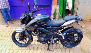 Bajaj Pulsar NS 200 2018 Black