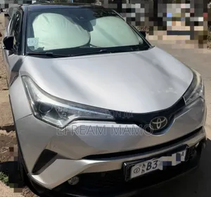 Toyota C-HR 2018 Silver