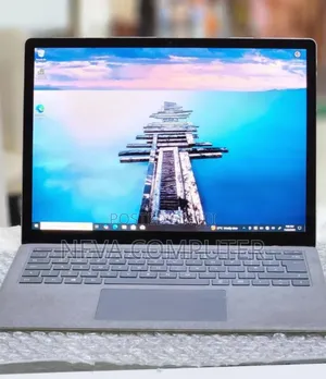 Photo - New Laptop Microsoft Surface 16GB Intel Core I7 SSD 256GB