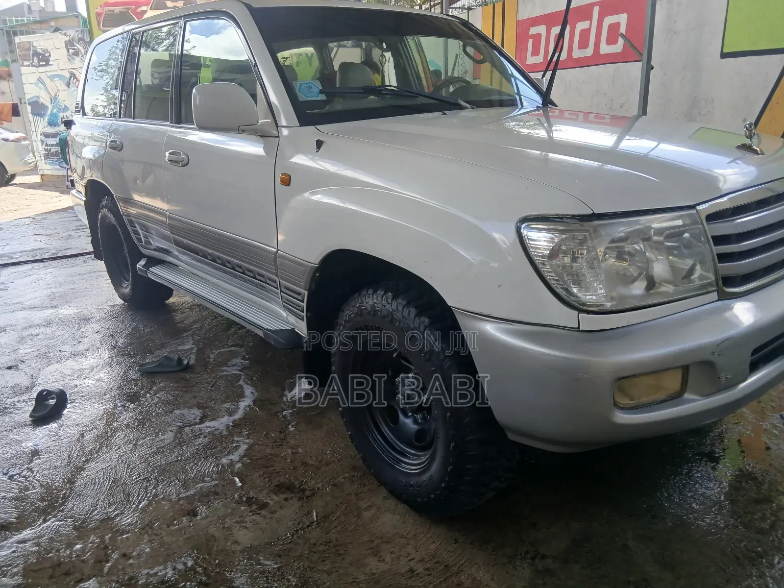 Toyota Land Cruiser 2007 White