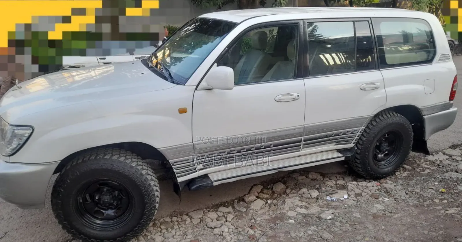 Toyota Land Cruiser 2007 White