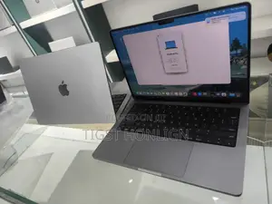 New Laptop Apple MacBook Pro M1 32GB Apple M1 SSD 512GB