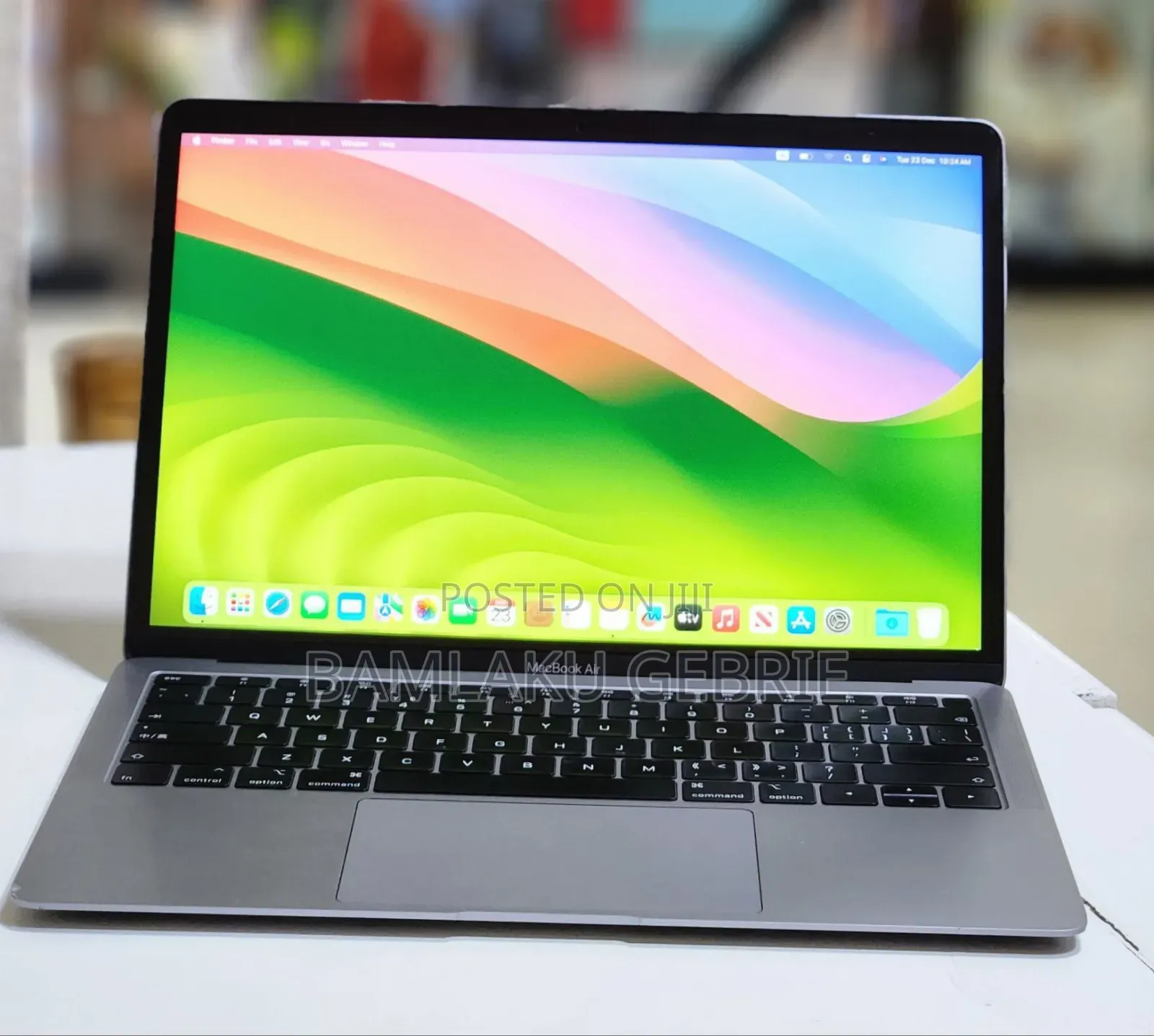 New Laptop Apple MacBook Air 2019 8GB Intel Core I5 SSD 256GB