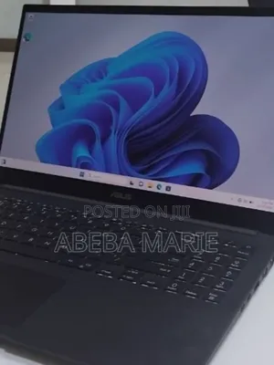 New Laptop Asus VivoBook 15 X505BA 16GB Intel Core I9 SSD 512GB