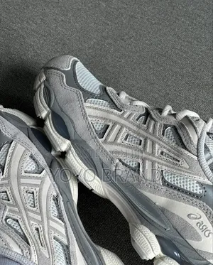 Asics Gel Nyc Cream Gray Fashion Sneaker