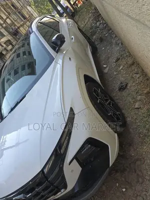 Hyundai Tucson 2021 White