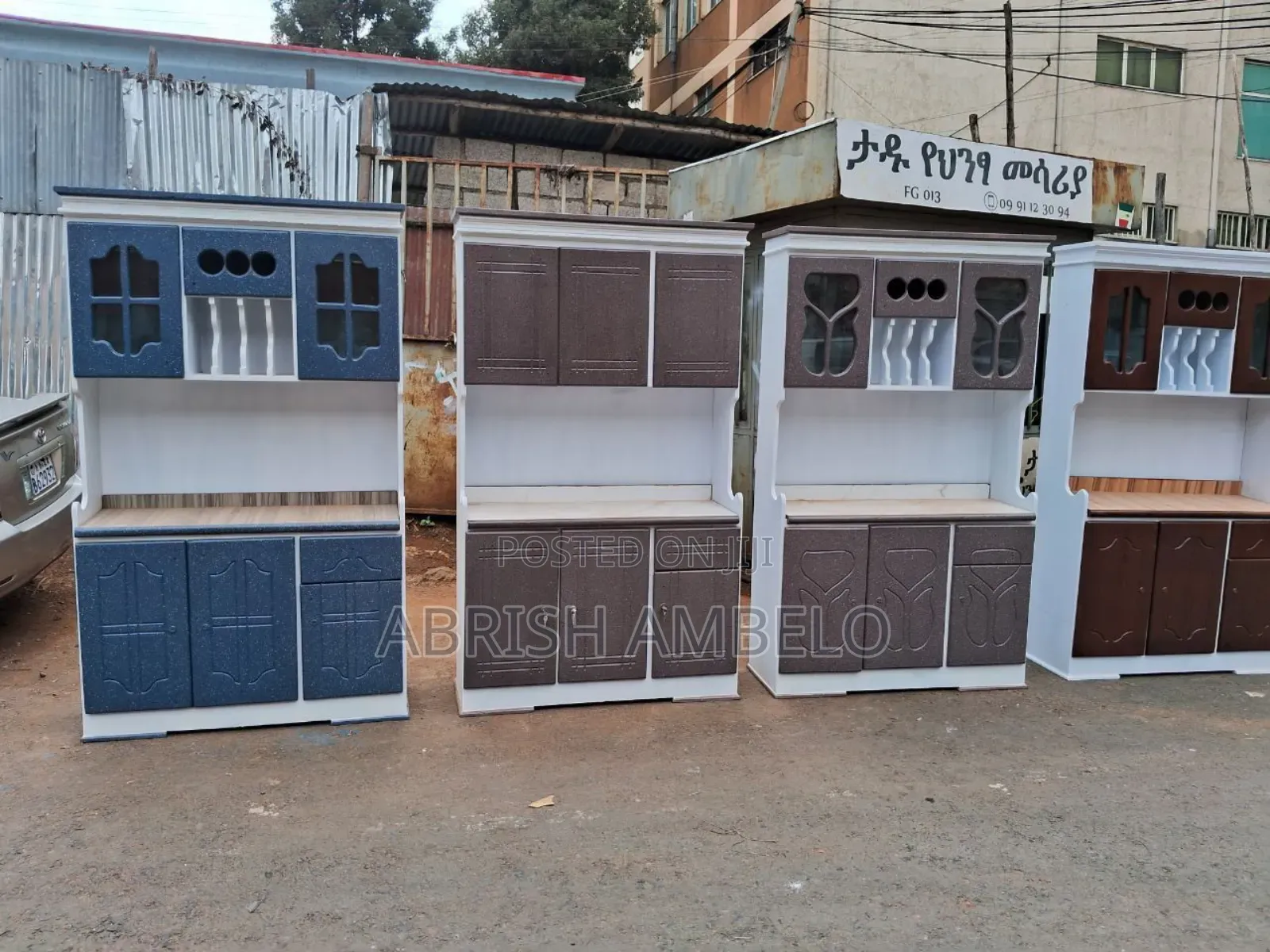 Different Color Choice Kitchen Cabinet With Free Delivery