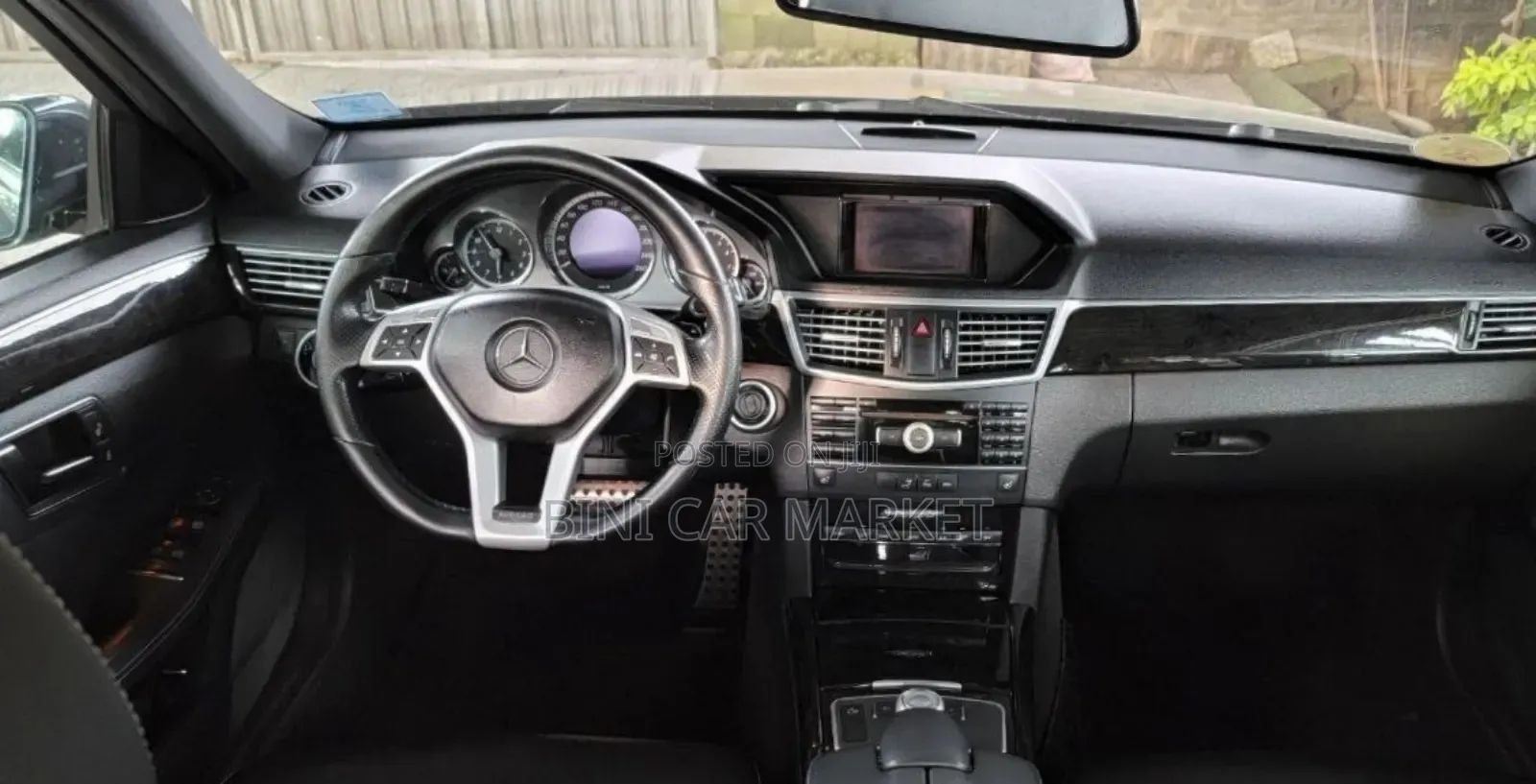 Mercedes-Benz E200 2013 Gray