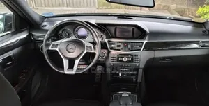 Mercedes-Benz E200 2013 Gray