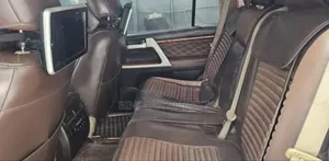 Toyota Land Cruiser 2012 Silver