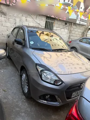 Photo - Suzuki Dzire 2021 Silver
