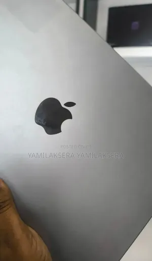 New Laptop Apple MacBook Pro M1 16GB Apple M1 Pro SSD 512GB