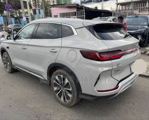BYD Song Plus 2025 White