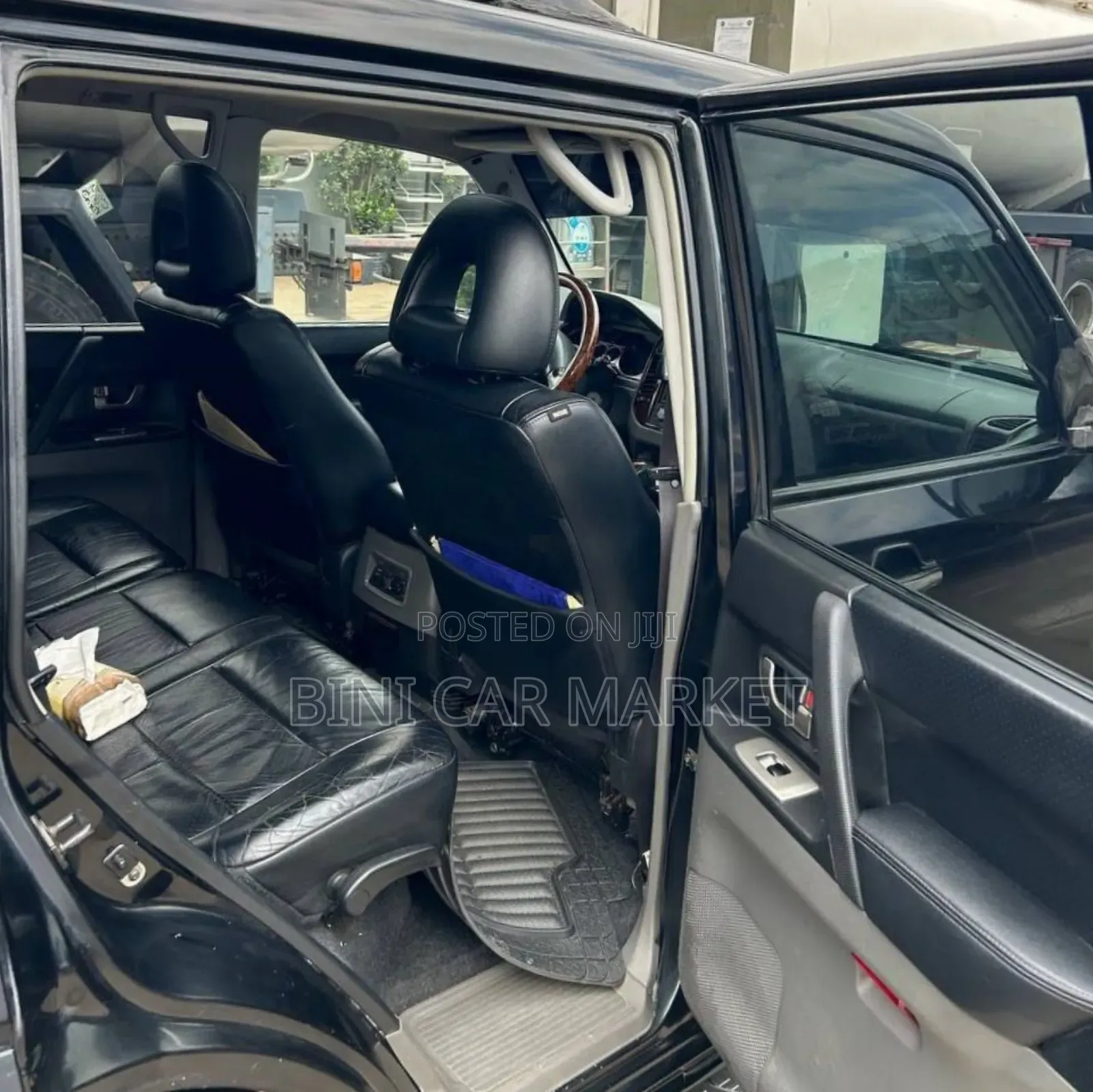 Mitsubishi Pajero 2006 Black