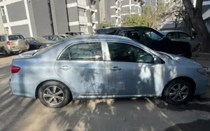 Toyota Corolla 2012 Silver