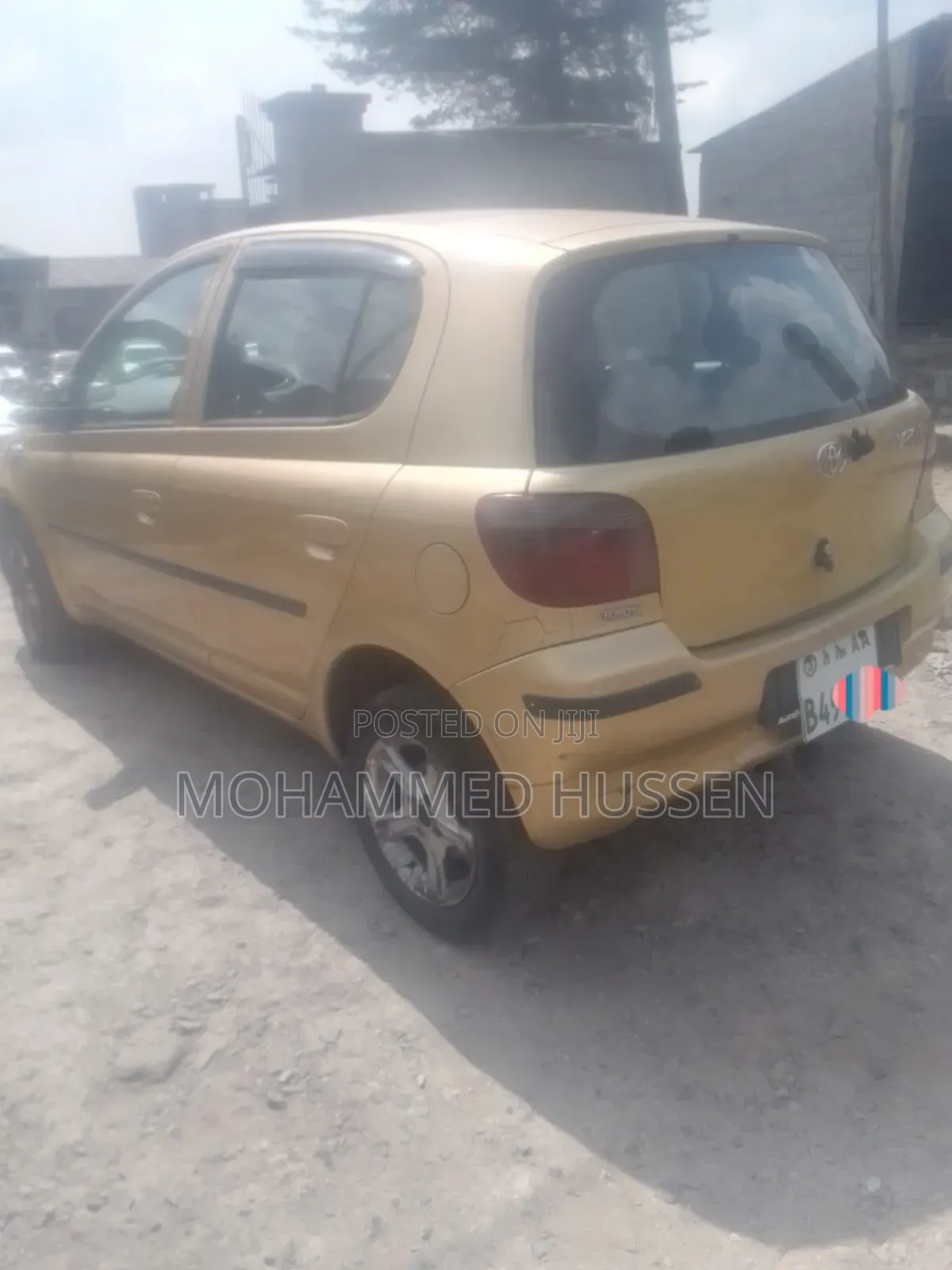 Toyota Vitz 1999 Gold
