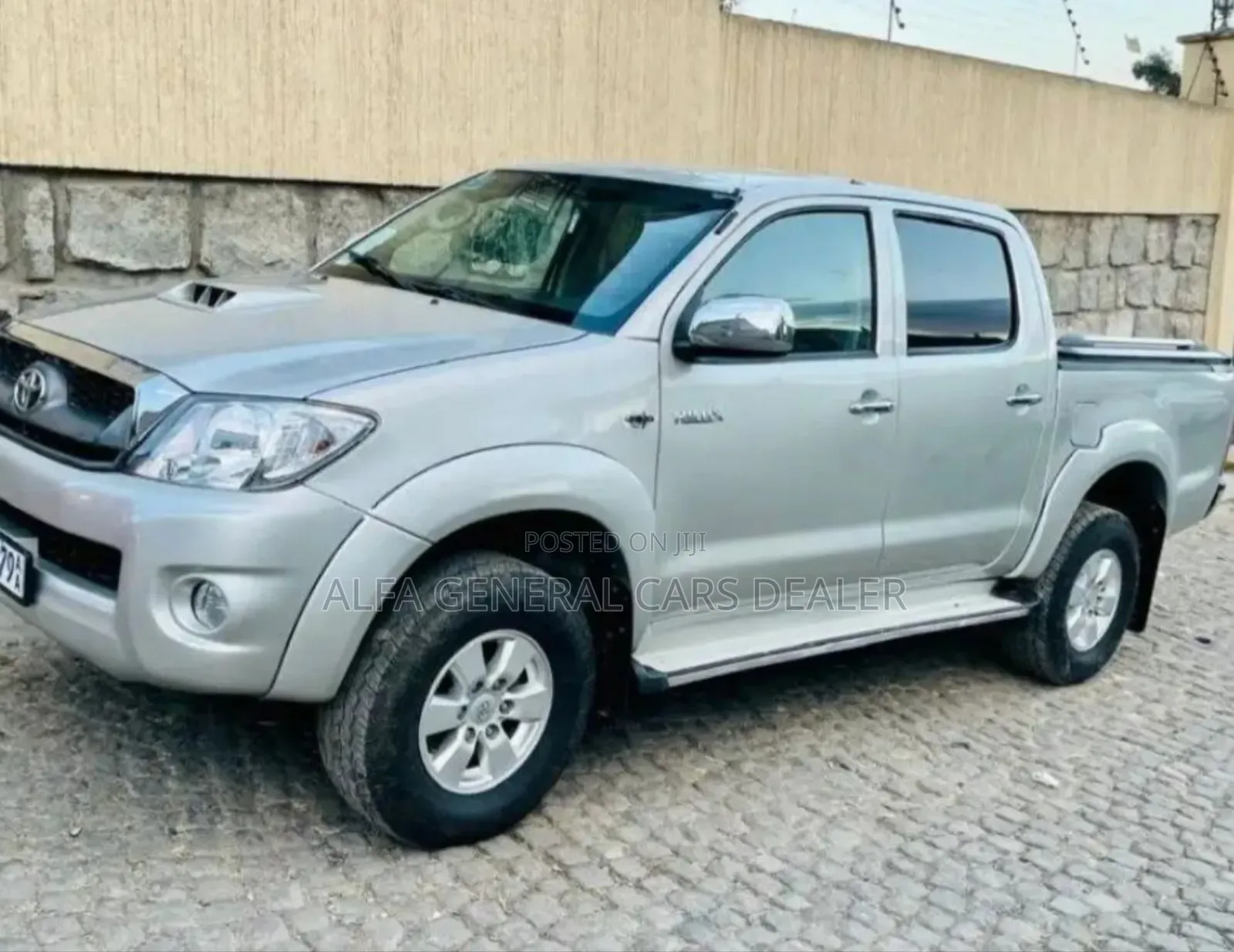 Toyota Hilux 2010 Silver