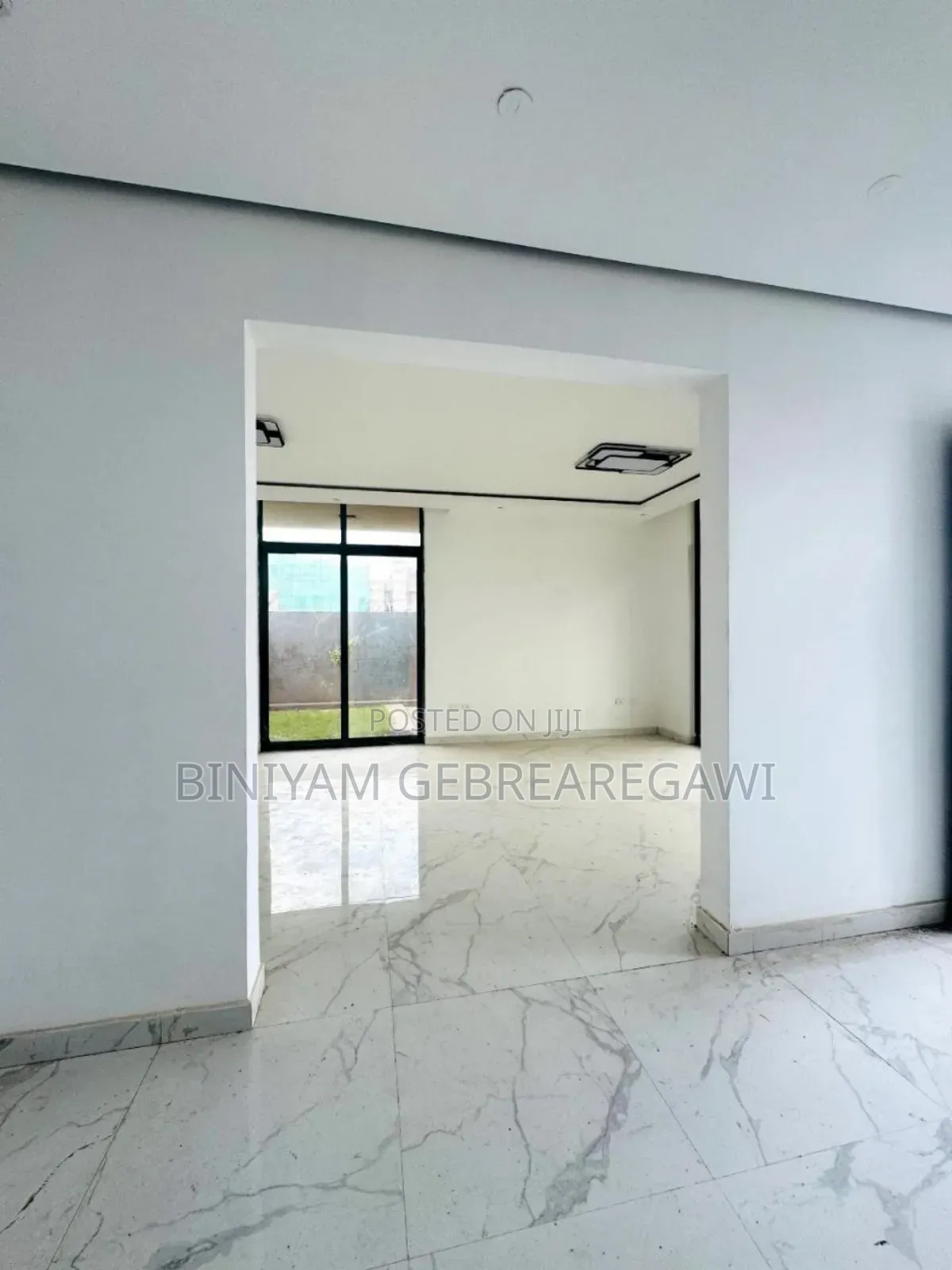 7bdrm House in G+2, Yeka for rent