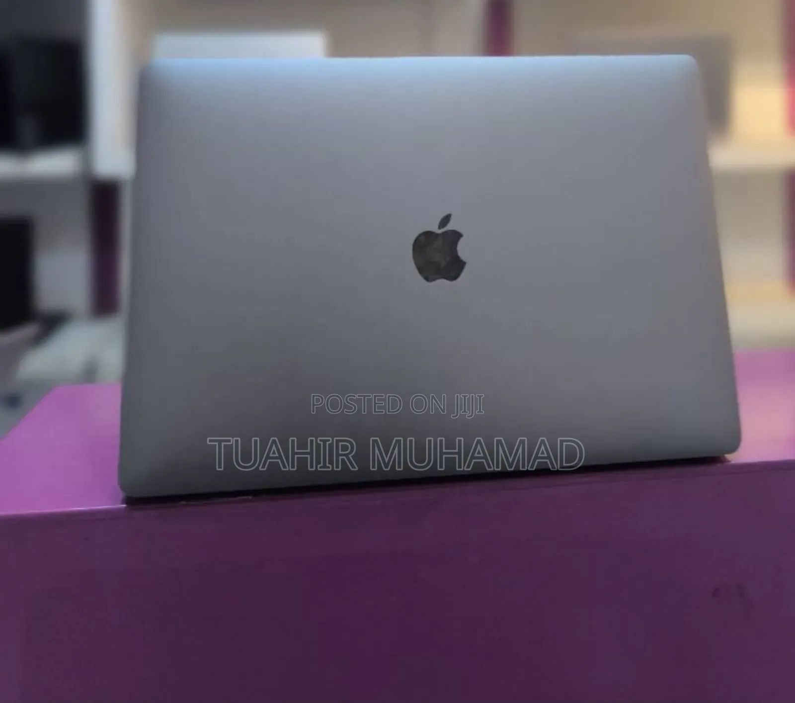 New Laptop Apple MacBook Pro 2017 16GB Intel Core I7 SSD 512GB