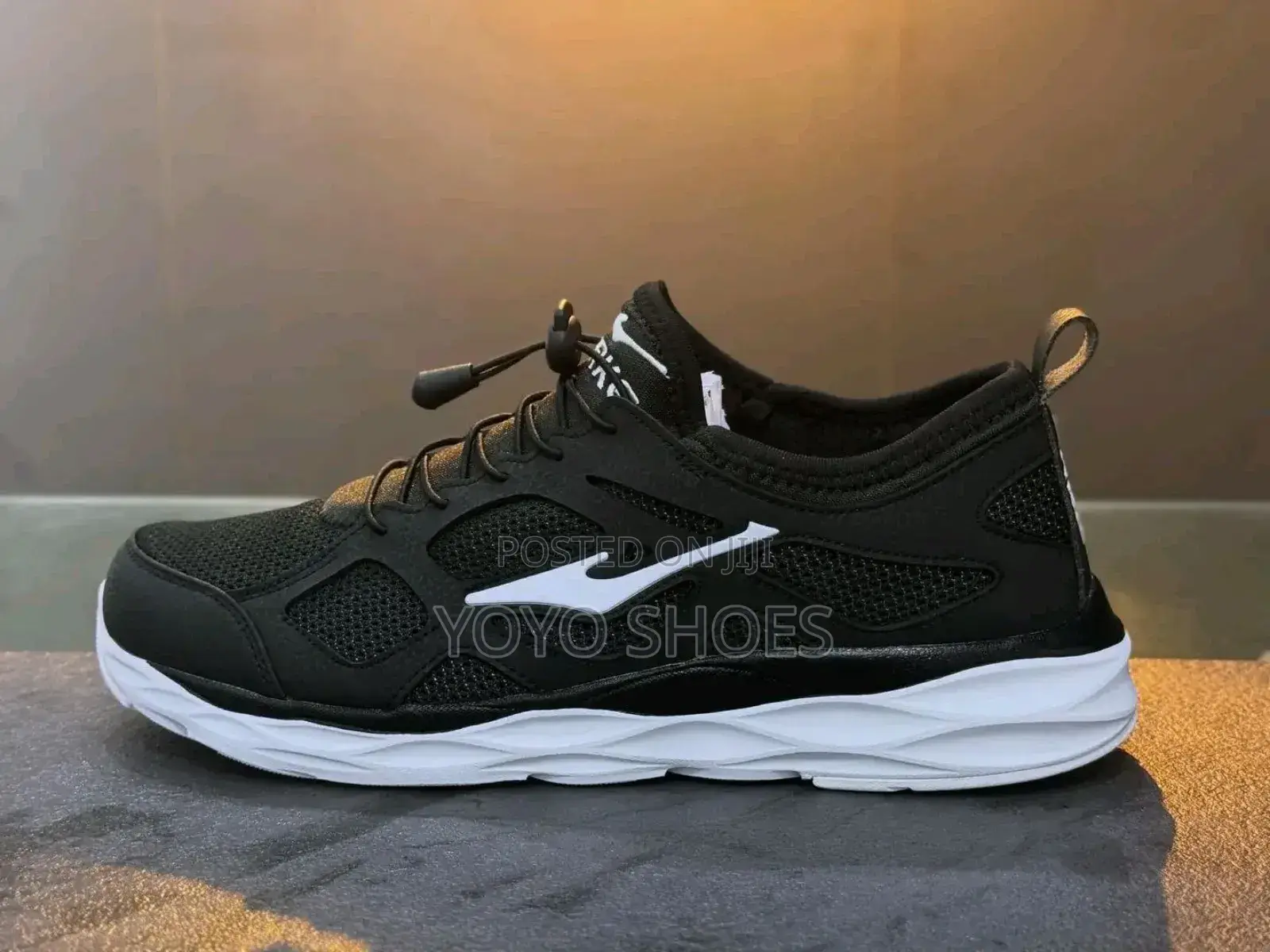 New Arrival Causal Fashion Sneaker