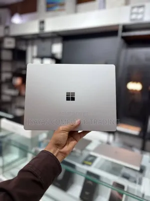 New Laptop Microsoft Surface 16GB Intel Core I5 SSD 512GB