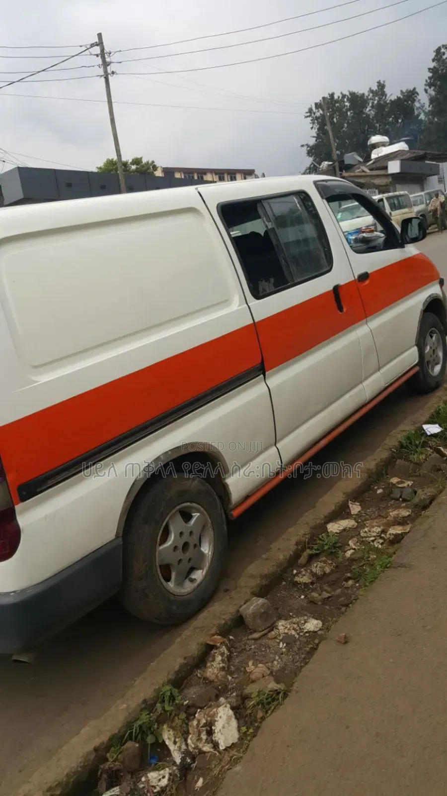 Toyota HiAce 1999 White