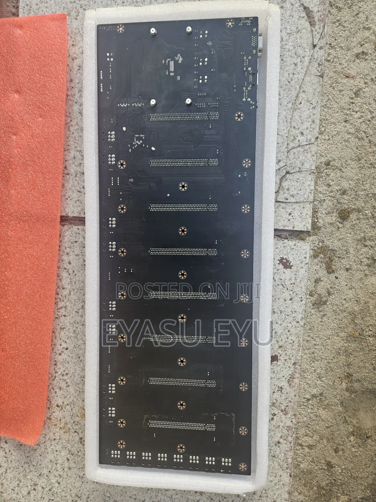 Motherboard With 8gb Ram Ddr3 and 128gb SSD