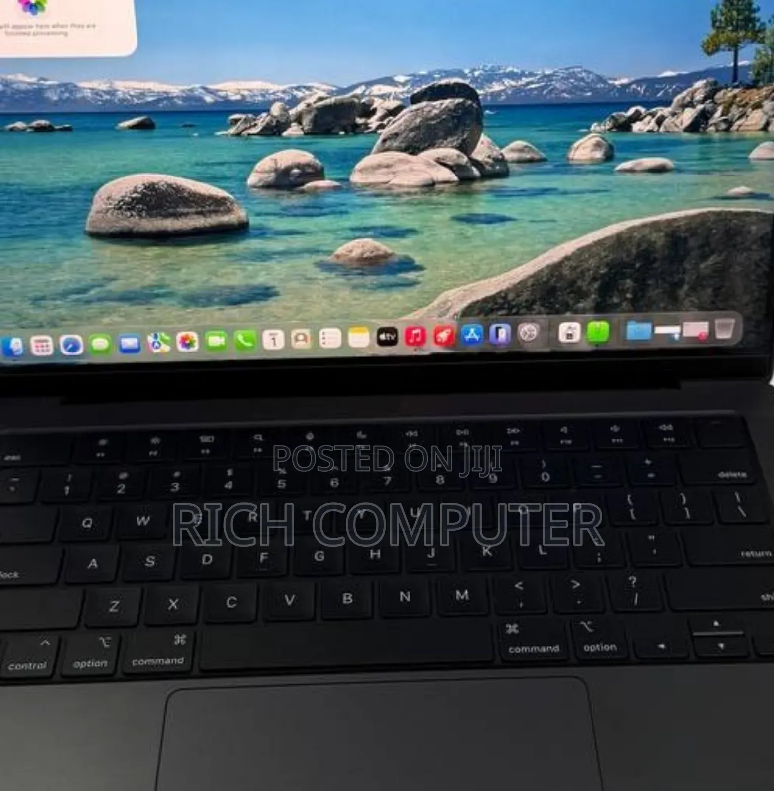 New Laptop Apple MacBook Pro 2024 M4 14-Inch 16GB Intel Core I7 SSD 1T