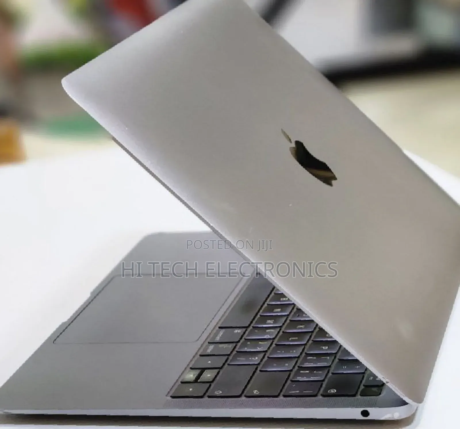 New Laptop Apple MacBook Air 2019 8GB Intel Core I5 SSD 256GB