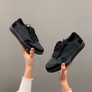 Photo - Jordan 1 Low Travis Phantom