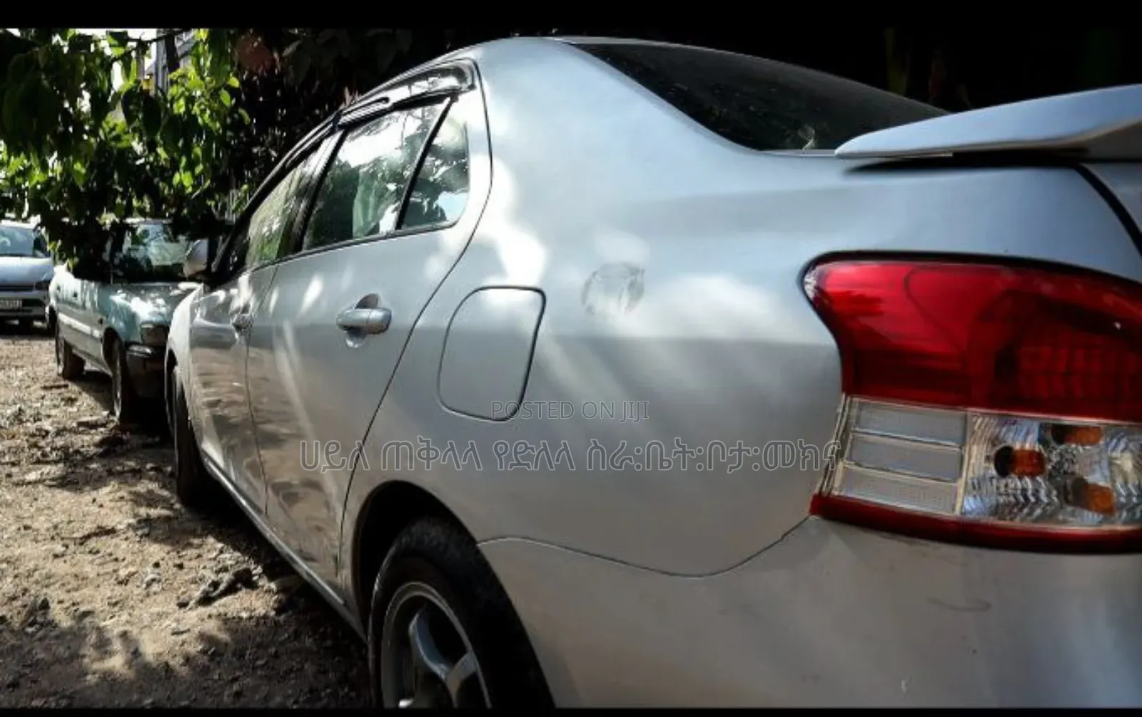 Toyota Yaris 2010 Silver
