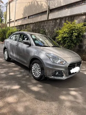 Photo - Suzuki Dzire 2021 Gray