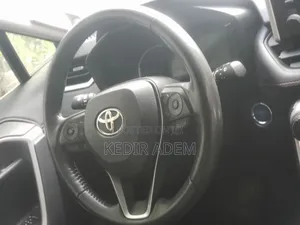 Toyota RAV4 2023 Blue