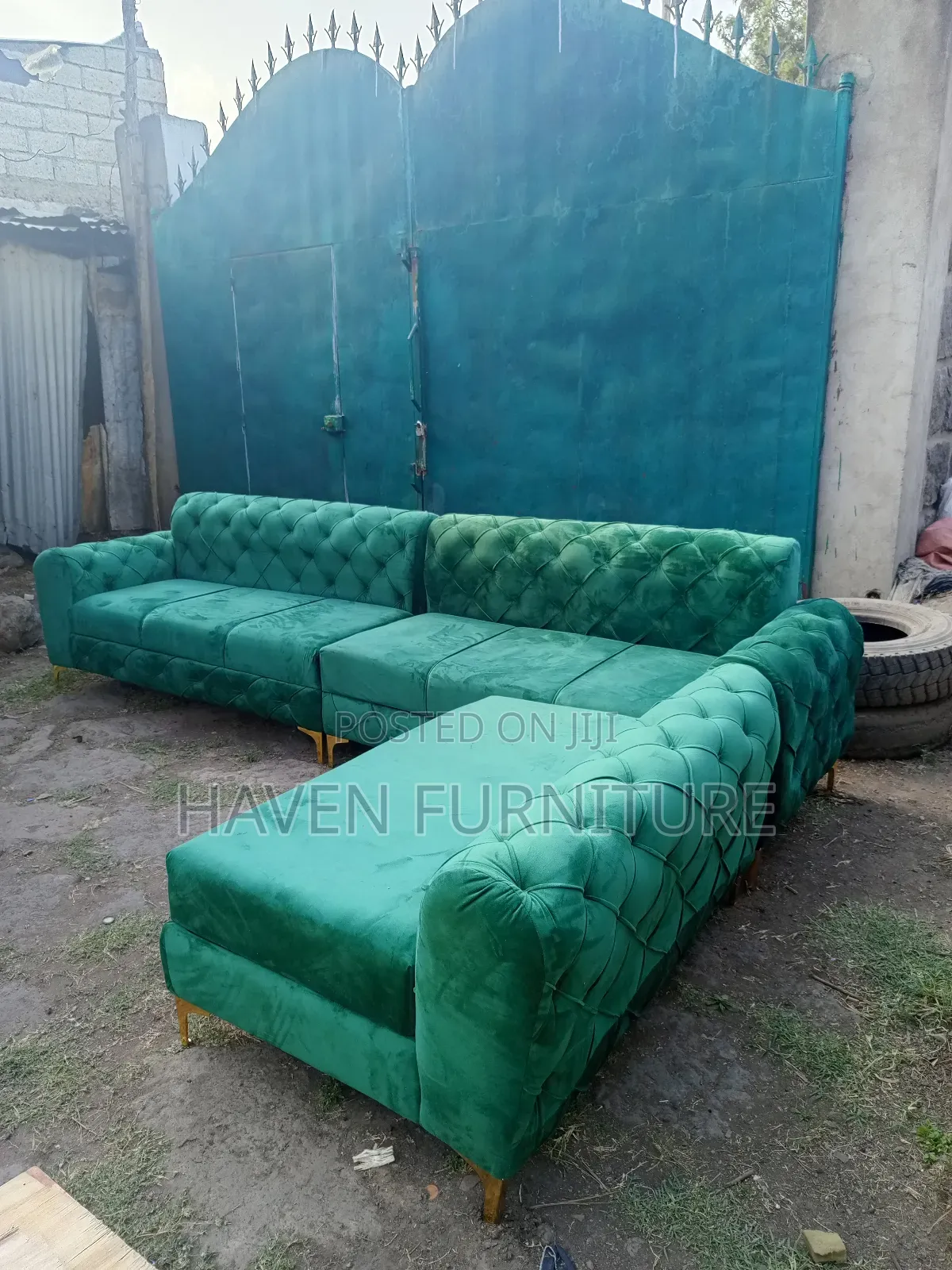 Sofa for Customers 1