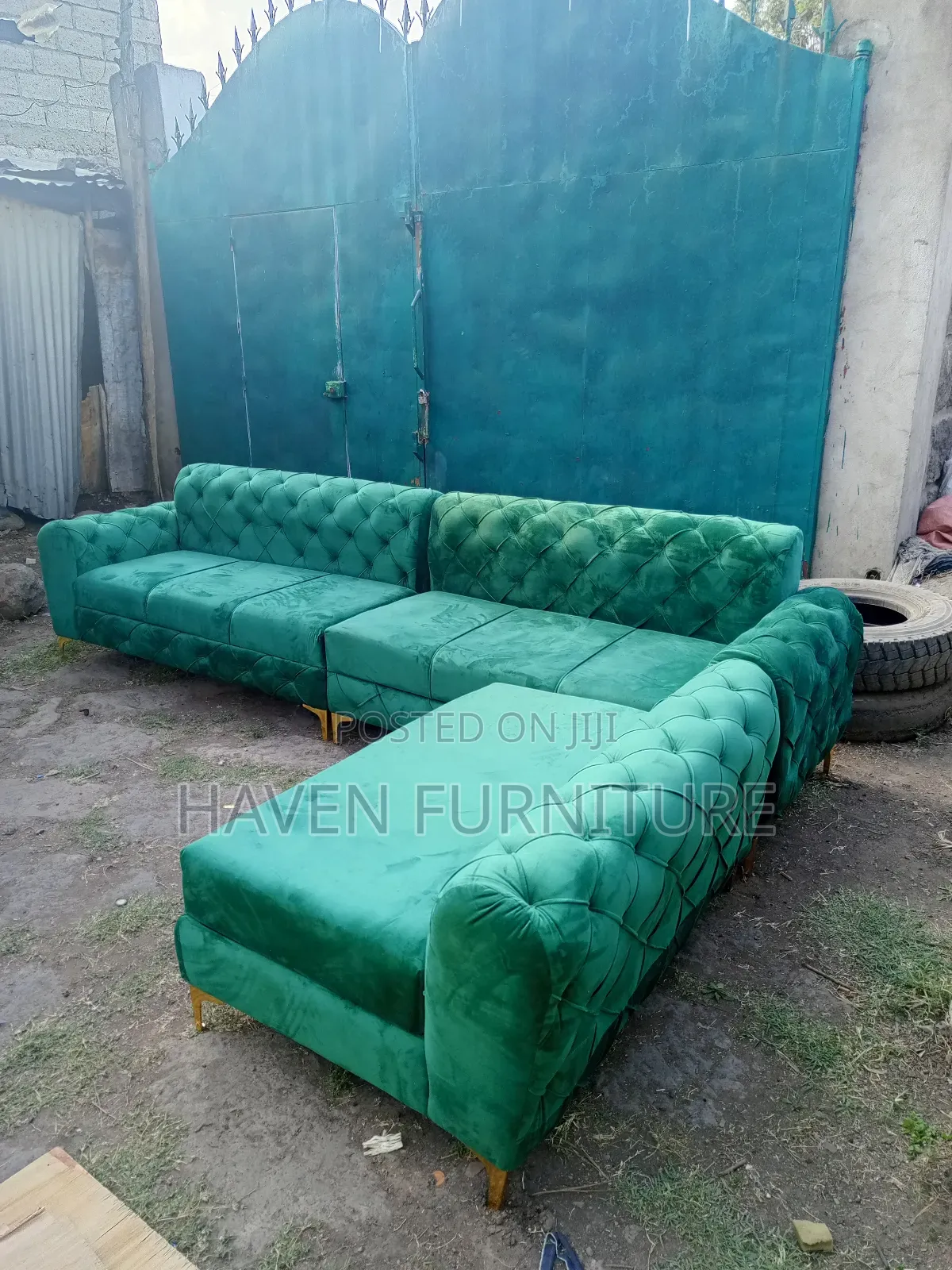 Sofa for Customers 1