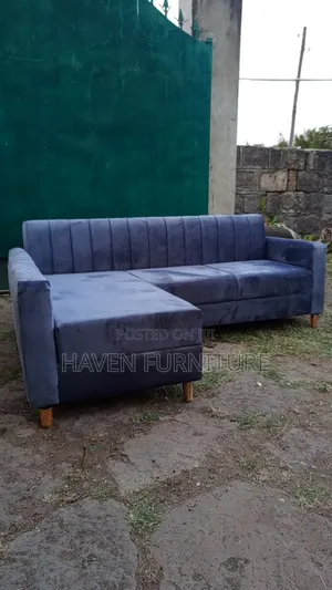 Mini Sofa 1